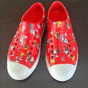 Minnie Mouse Native Shoes Fits Women’s 7